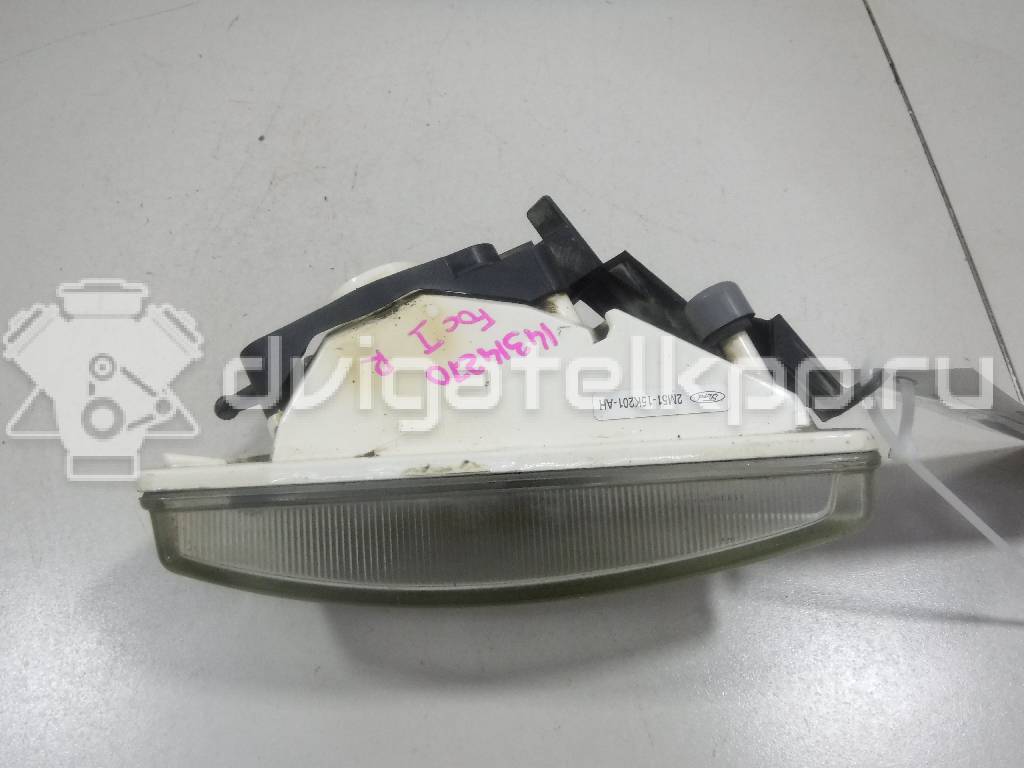 Фото Фара противотуманная правая  2M5115K201AH для Ford Focus {forloop.counter}}