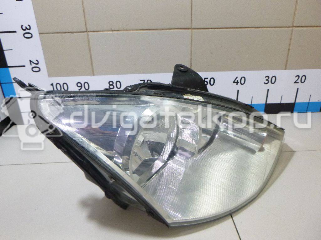 Фото Фара правая  1343653 для Ford Focus {forloop.counter}}