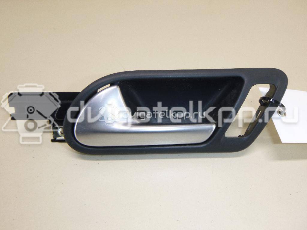 Фото Ручка двери передней внутренняя левая  1K1837113GUAQ для Volkswagen Jetta / Golf {forloop.counter}}