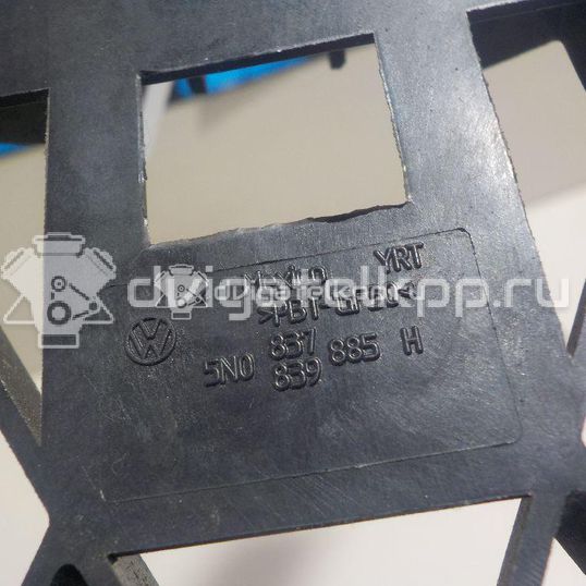 Фото Кронштейн ручки  5N0837885H для vw Golf VII