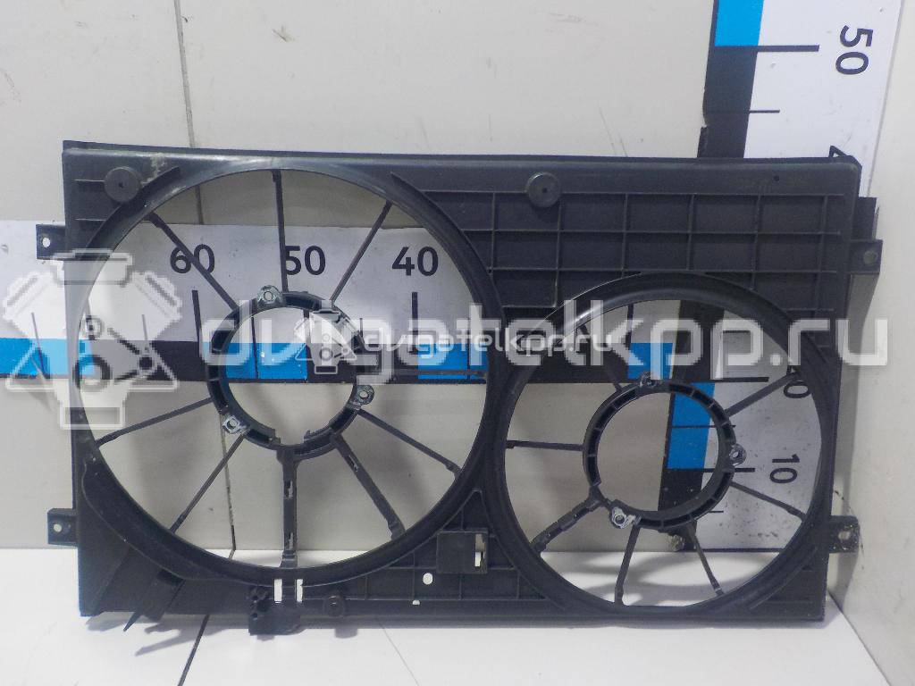 Фото Диффузор вентилятора  1K0121207BB для Volkswagen Scirocco / Tiguan / Touran / Cc / Eos 1F7, 1F8 {forloop.counter}}