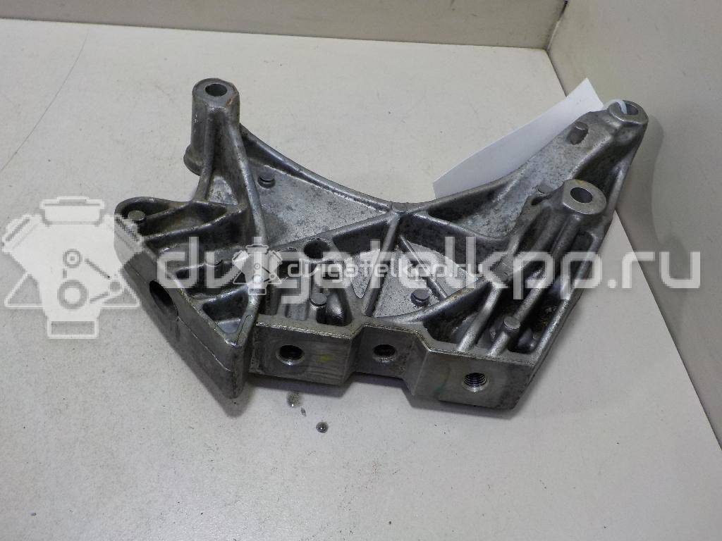 Фото Кронштейн двигателя правый  06J199207P для vw Tiguan {forloop.counter}}
