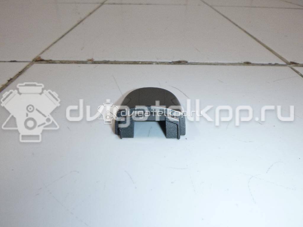 Фото Накладка вставки замка двери  5N1837879BGRU для Volkswagen Tiguan {forloop.counter}}