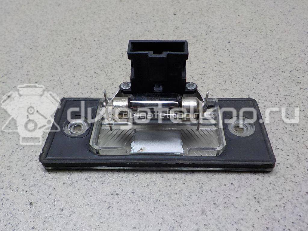 Фото Фонарь подсветки номера  1J5943021D для Volkswagen Tiguan / Bora / Touareg / Golf / Passat {forloop.counter}}