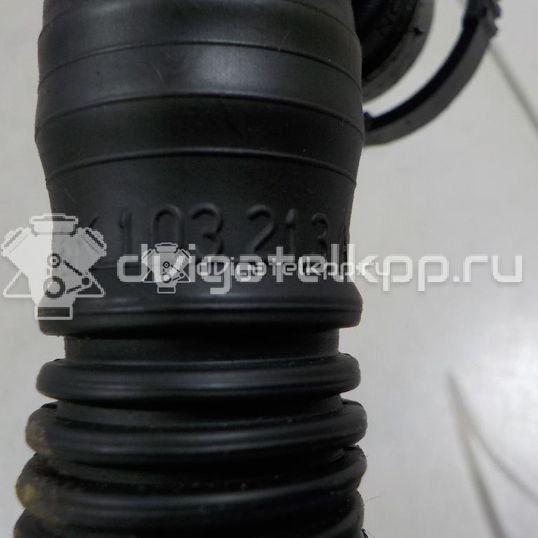 Фото Трубка картерных газов  06K103213A для vw Tiguan