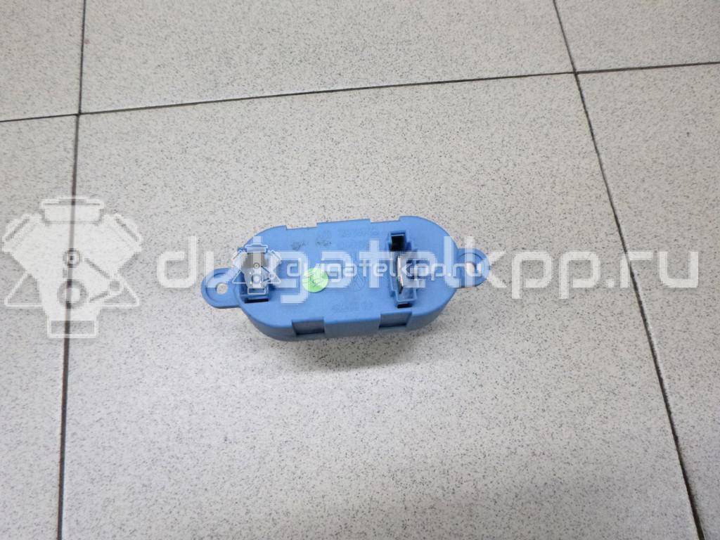 Фото Резистор отопителя  7L0907521B для Volkswagen Amarok S1B / Multivan / Sharan / Touareg / Transporter {forloop.counter}}