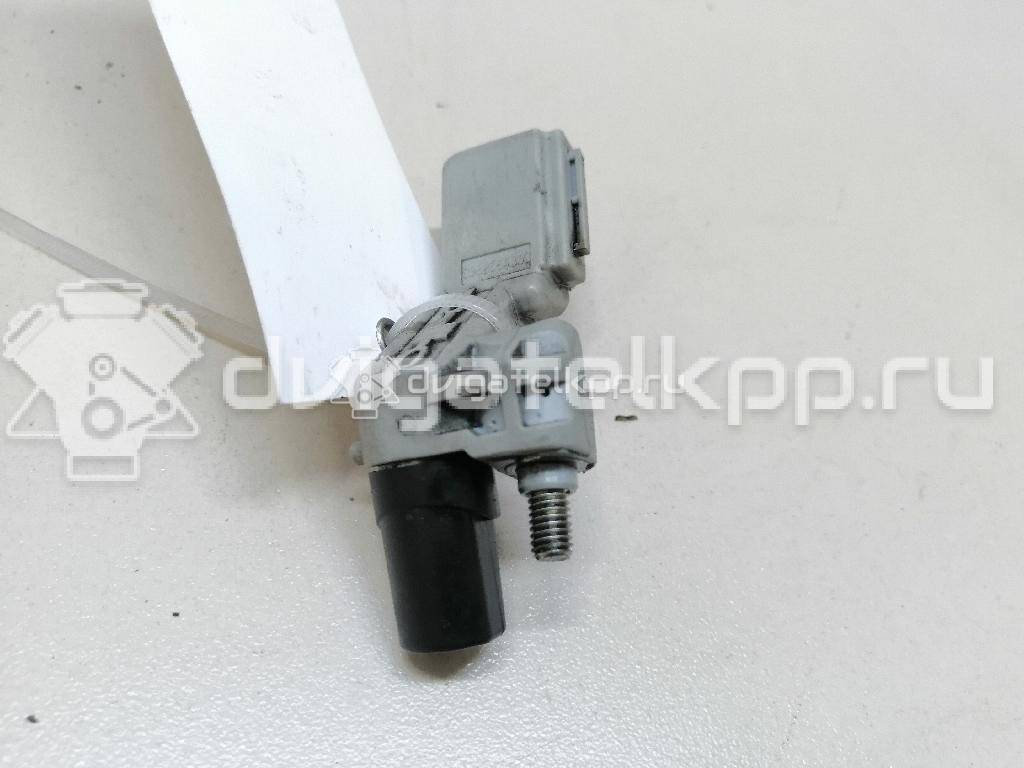 Фото Датчик положения коленвала  036906433D для Volkswagen Scirocco / Tiguan / Touran / Amarok S1B / Cc {forloop.counter}}