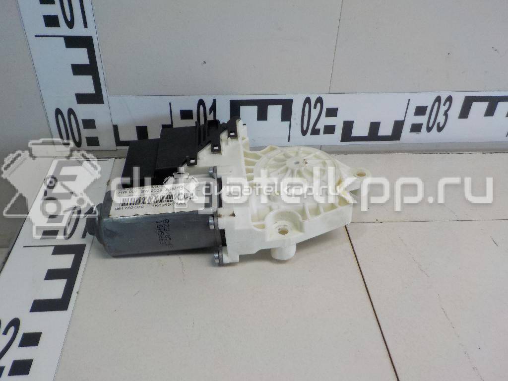 Фото Моторчик стеклоподъемника  3AA959704VW1 для vw Touran {forloop.counter}}