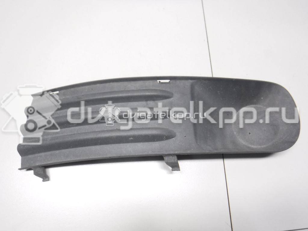 Фото Решетка в бампер левая  7H0807489C для Volkswagen Transporter {forloop.counter}}