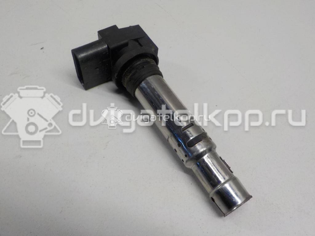 Фото Уплотнитель двери  036905715F для Volkswagen Scirocco / Tiguan / Touran / New Beetle / Bora {forloop.counter}}