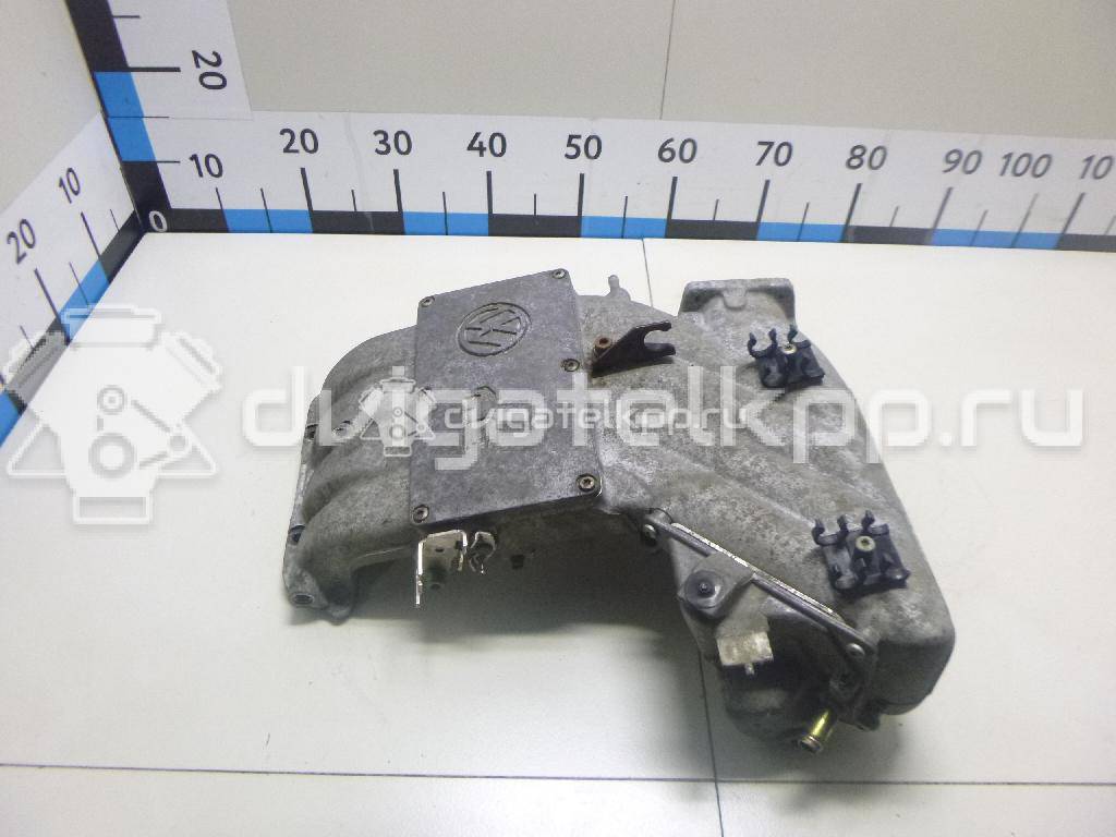 Фото Коллектор впускной  037133203F для Volkswagen Vento 1H2 {forloop.counter}}