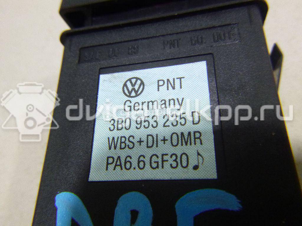 Фото Кнопка аварийной сигнализации  3B0953235D для Volkswagen Passat {forloop.counter}}