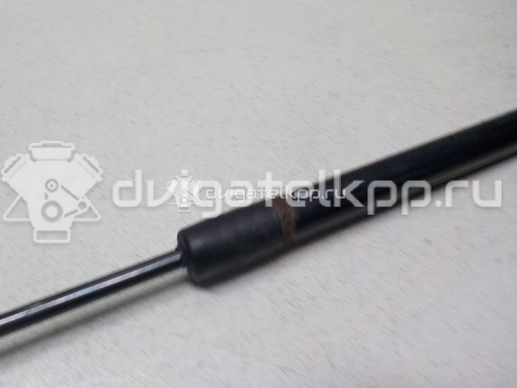 Фото Амортизатор двери багажника  3C9827550A для Volkswagen Passat {forloop.counter}}