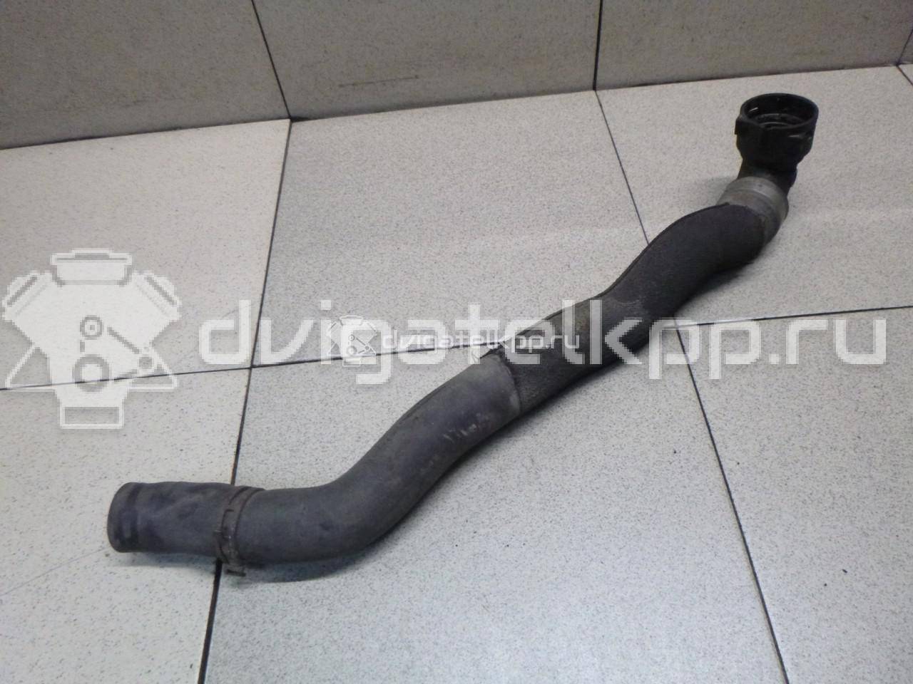 Фото Патрубок радиатора  3C0122101GF для vw Passat [B7] {forloop.counter}}