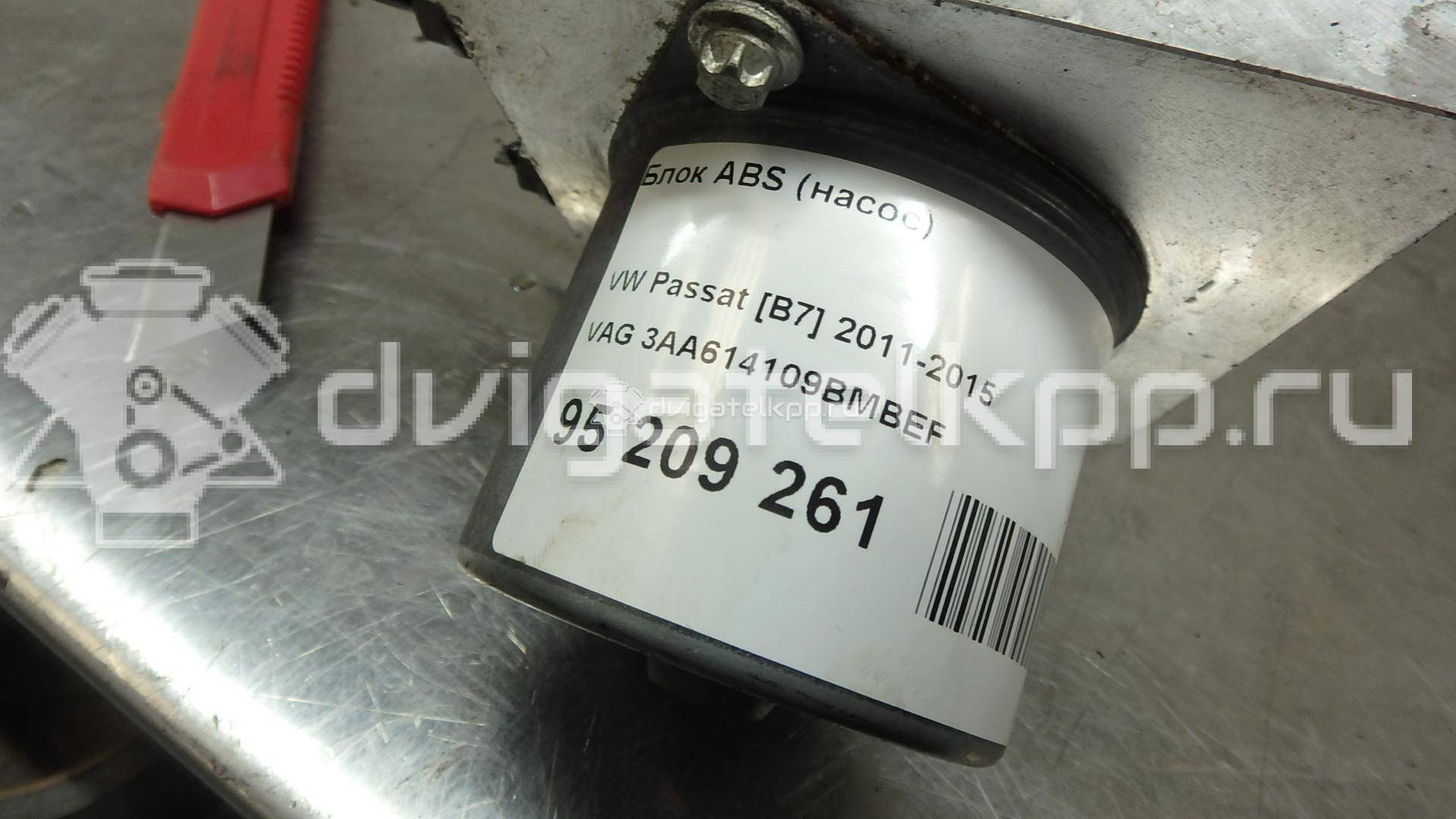Фото Блок ABS (насос)  3AA614109BMBEF для vw Passat [B7] {forloop.counter}}