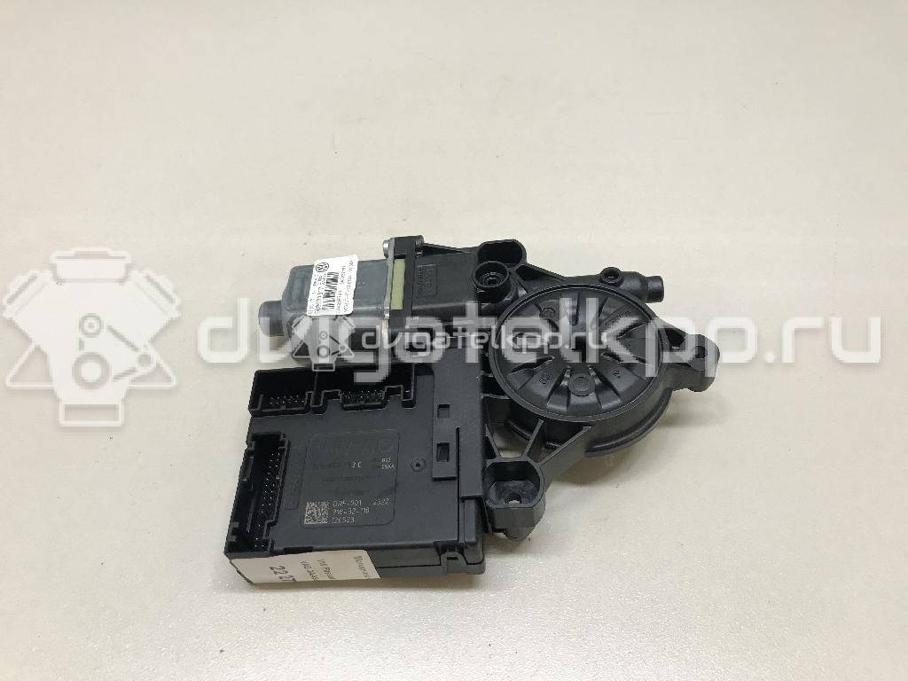 Фото Моторчик стеклоподъемника  3AA959701AZ0H для vw Passat [B7] {forloop.counter}}