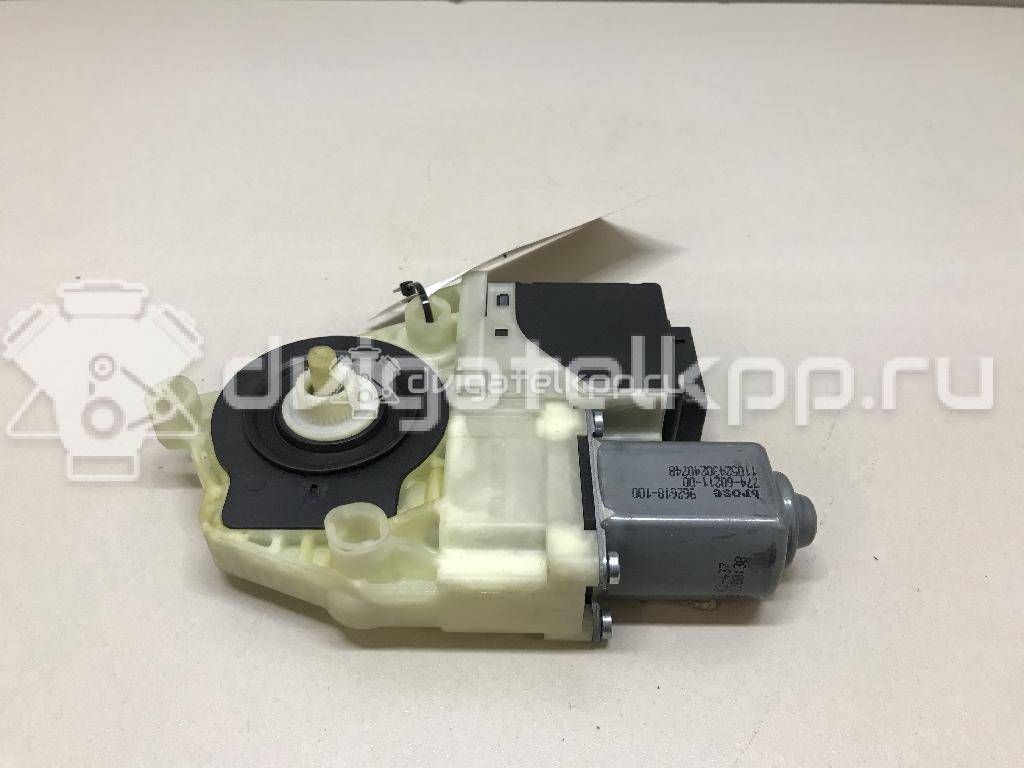 Фото Моторчик стеклоподъемника  3AA959704BVW3 для vw Passat [B7] {forloop.counter}}