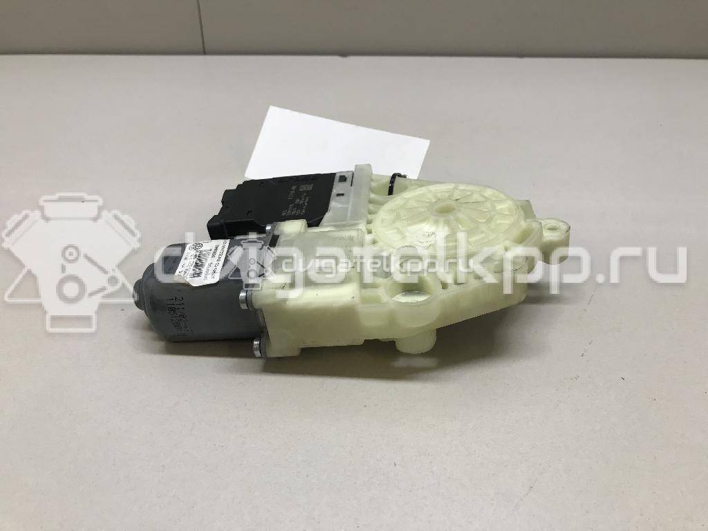 Фото Моторчик стеклоподъемника  3AA959704BVW3 для vw Passat [B7] {forloop.counter}}