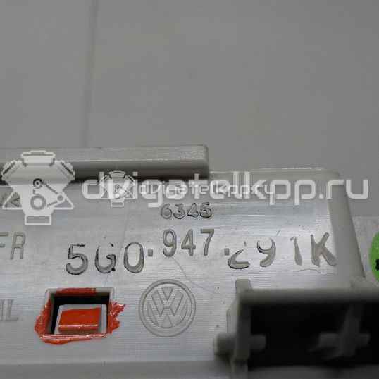 Фото Плафон салонный  5G0947291KNX1 для vw Passat [B8]
