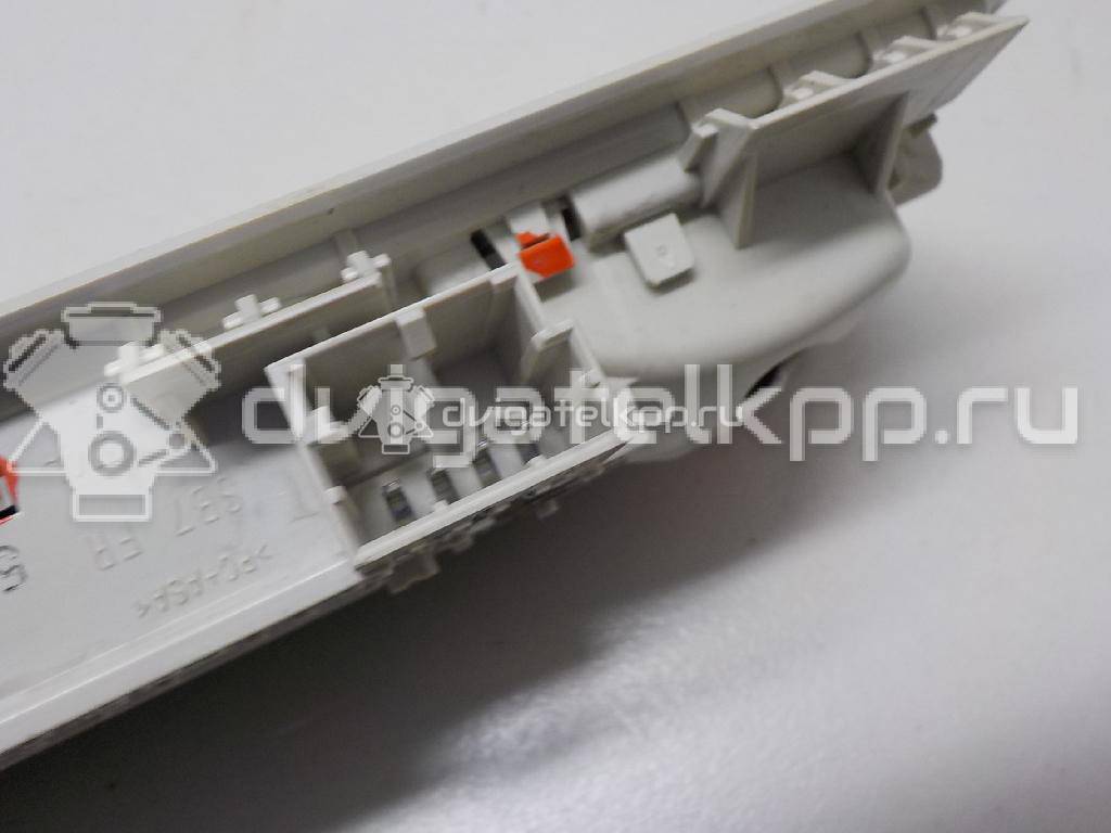 Фото Плафон салонный  5G0947291KNX1 для vw Passat [B8] {forloop.counter}}