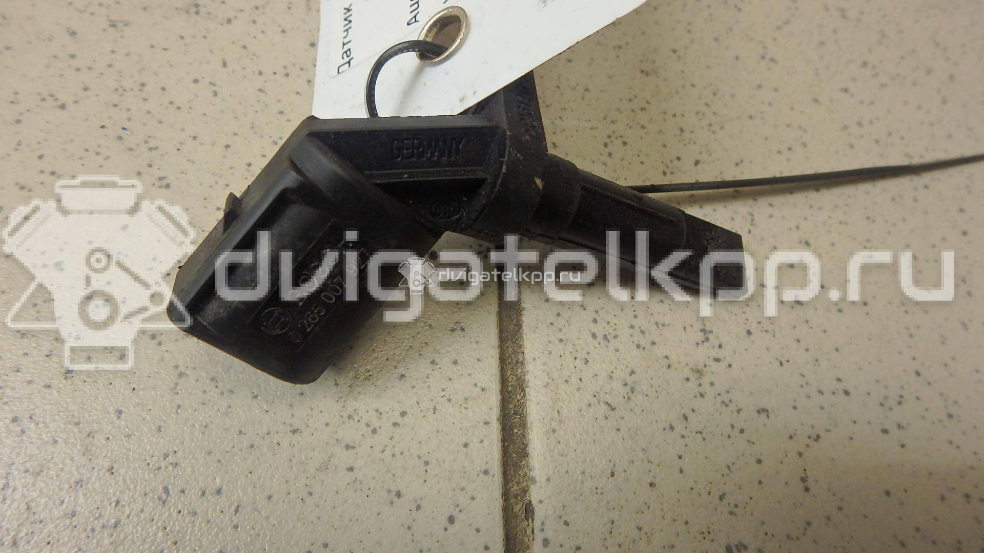 Фото Колпачок  4E0927804D для Volkswagen Phaeton 3D / Golf {forloop.counter}}