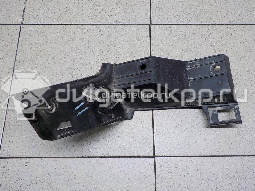 Фото Направляющая заднего бампера правая  6Q6807376 для Volkswagen Polo / Golf {forloop.counter}}