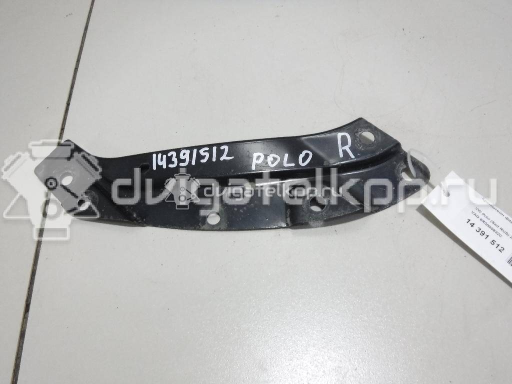 Фото Кронштейн фар правый  6R0805932C для Volkswagen Polo {forloop.counter}}