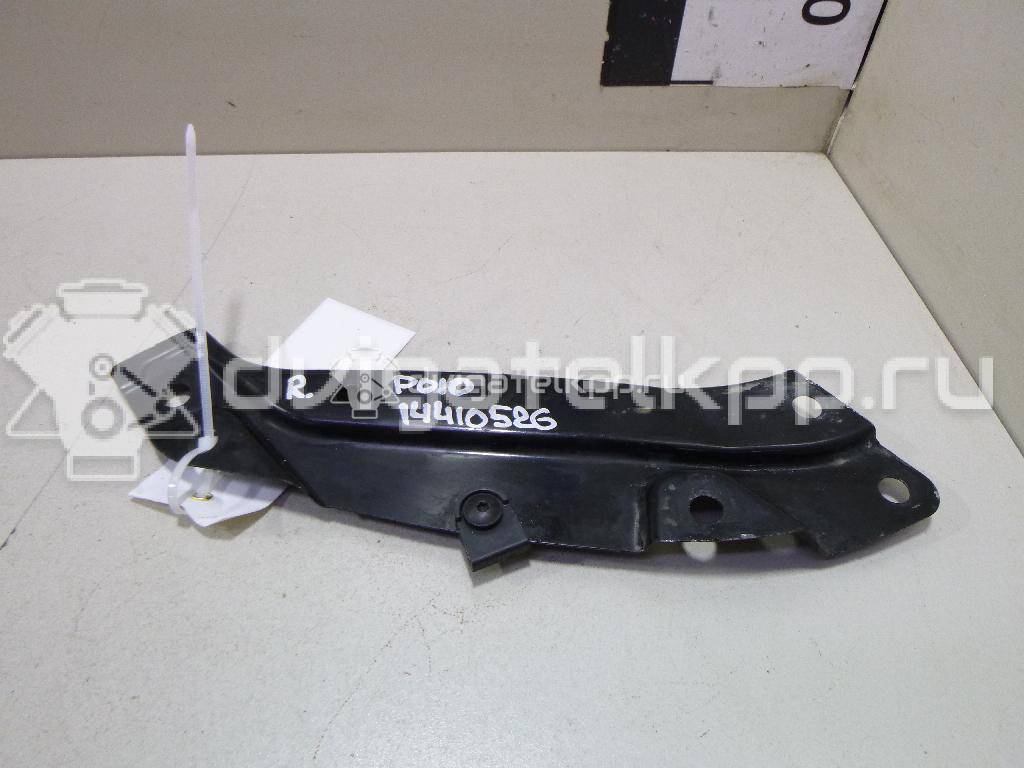 Фото Кронштейн фар правый  6R0805932C для Volkswagen Polo {forloop.counter}}