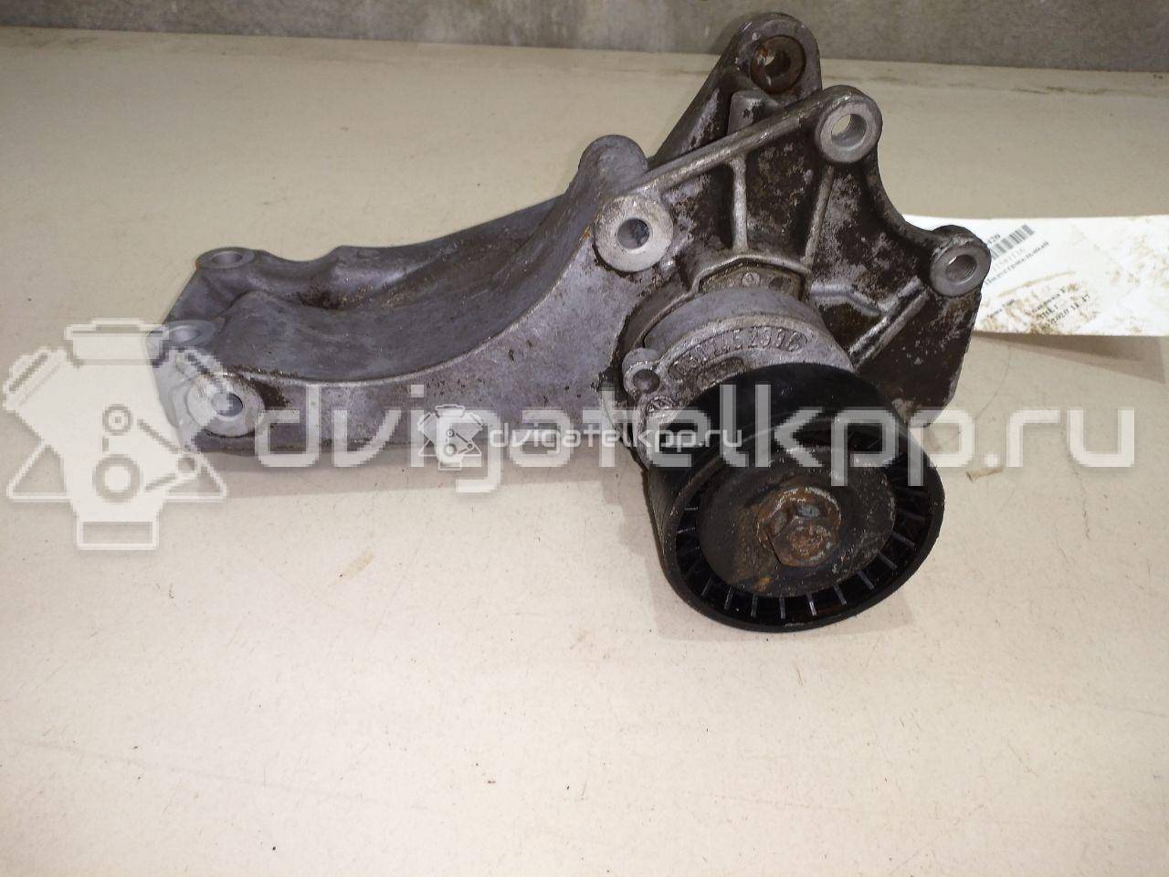 Фото Кронштейн генератора  030145167D для vw Polo {forloop.counter}}