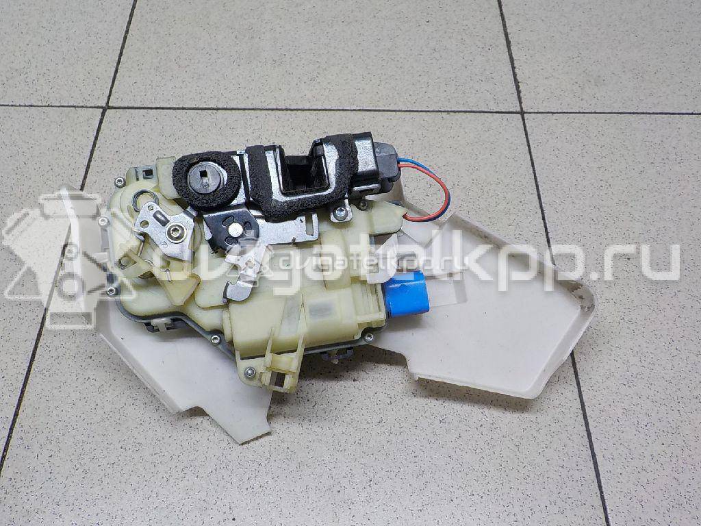 Фото Замок двери задней правой  3B4839016AN для Volkswagen Polo {forloop.counter}}