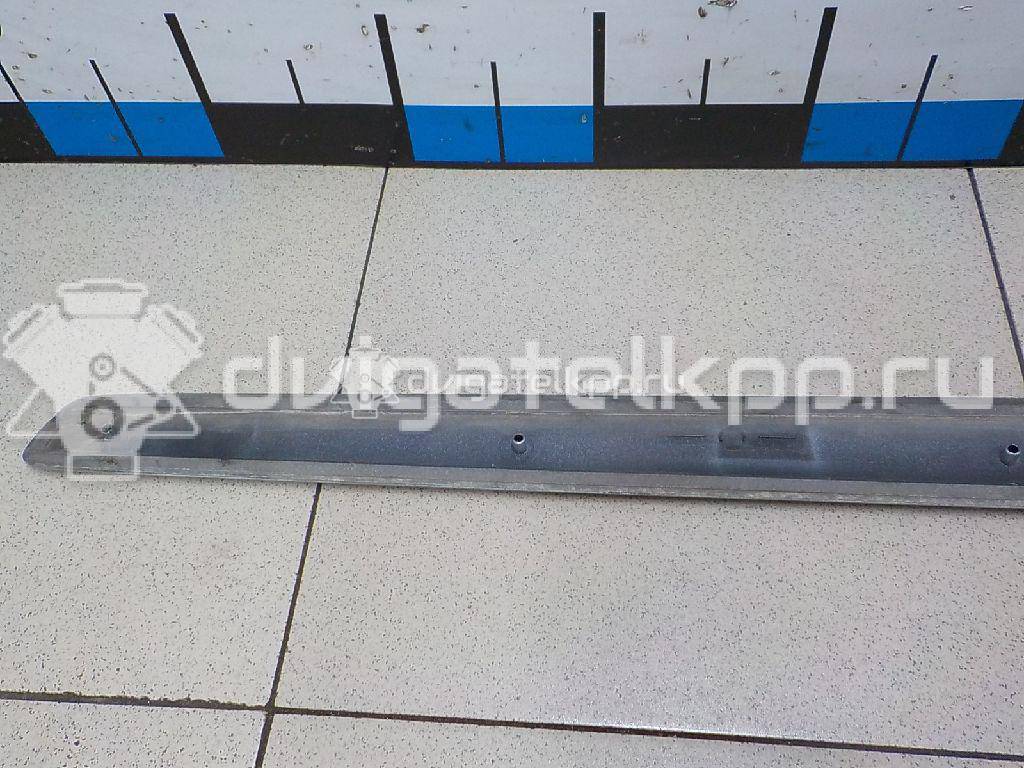 Фото Молдинг задней правой двери  6Q4853754AGRU для Volkswagen Polo {forloop.counter}}