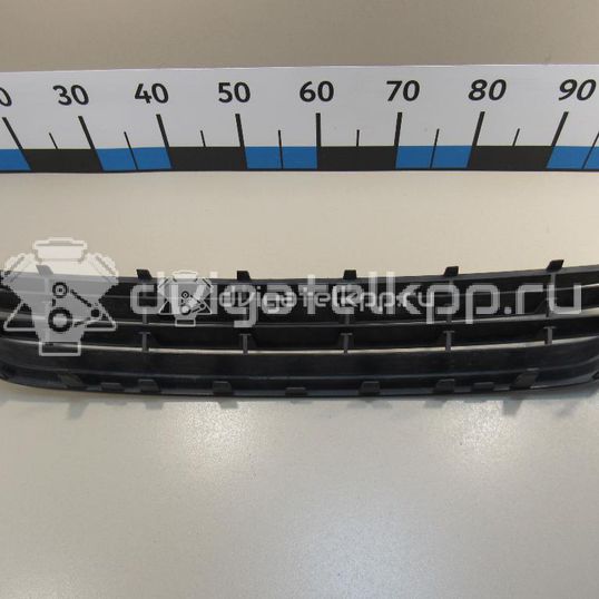 Фото Решетка в бампер центральная  3C88536779B9 для Volkswagen Passat