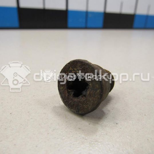 Фото Болт  n91028202 для Porsche Cayenne