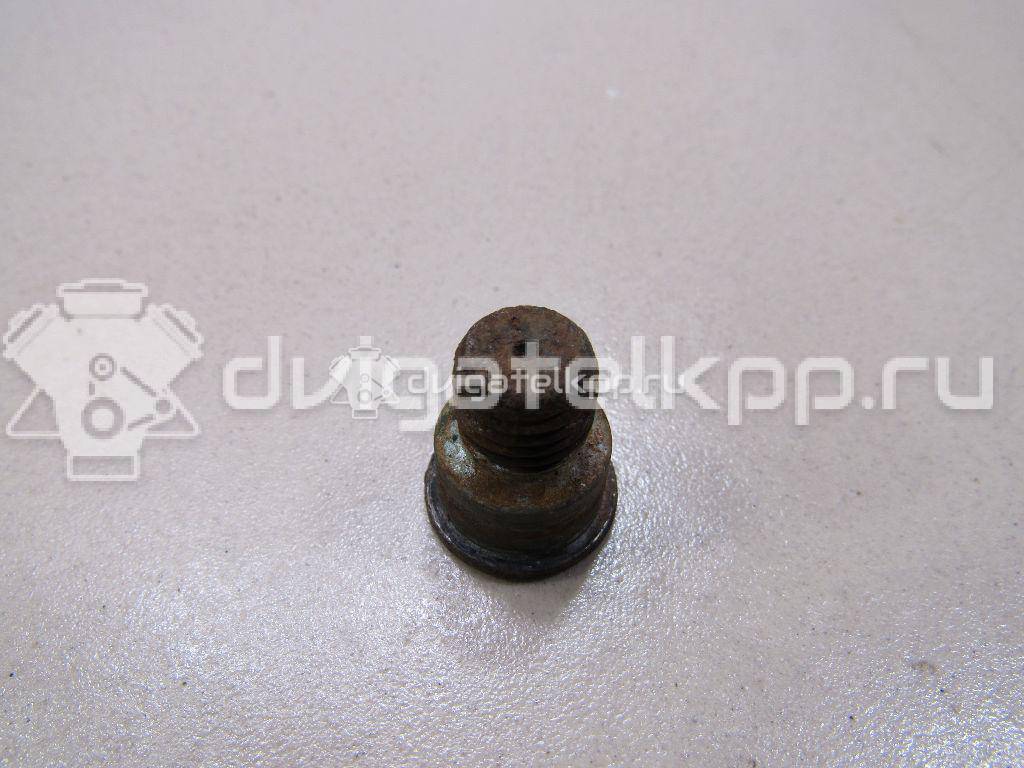 Фото Болт  n91028202 для Porsche Cayenne {forloop.counter}}