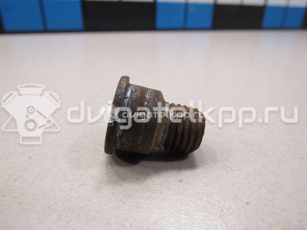 Фото Болт  n91028202 для Porsche Cayenne {forloop.counter}}