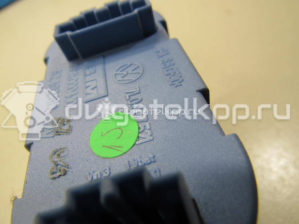 Фото Резистор отопителя  7L0907521 для porsche Cayenne {forloop.counter}}