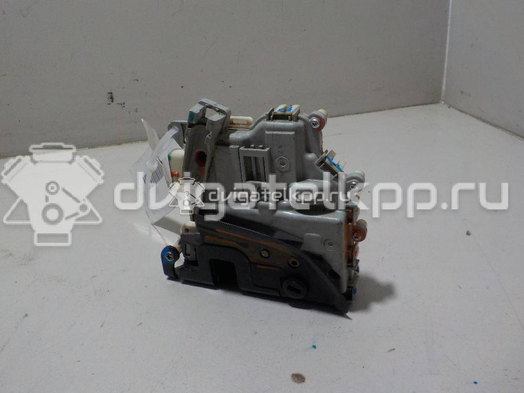 Фото Замок двери задней правой  8K0839016 для porsche Cayenne {forloop.counter}}