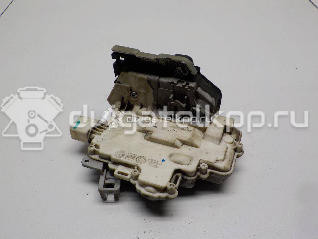 Фото Замок двери задней правой  8K0839016 для porsche Cayenne {forloop.counter}}