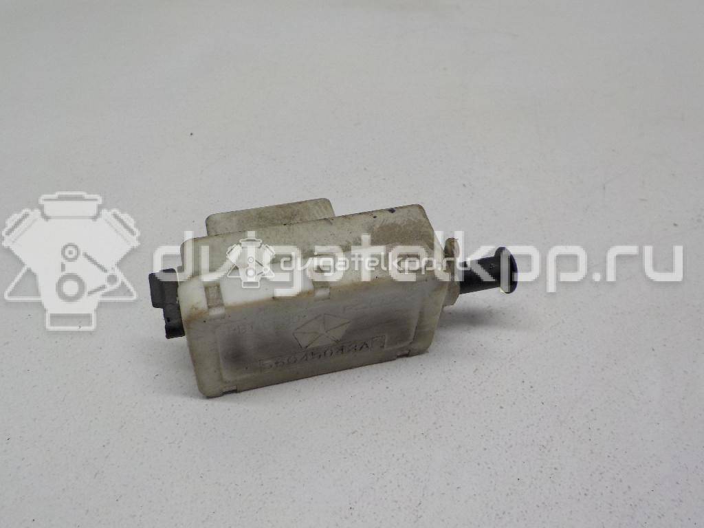 Фото Датчик включения стопсигнала  56045043ag для chrysler Grand Voyager/Grand Caravan (RT) {forloop.counter}}