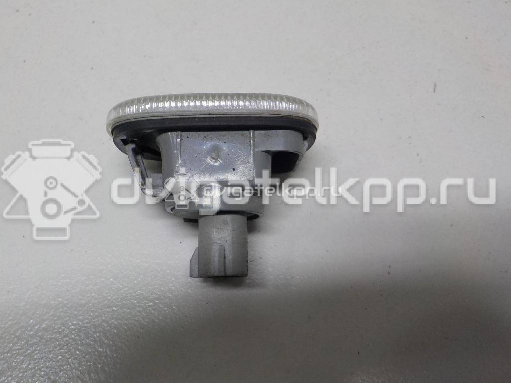 Фото Повторитель на крыло белый  8173002023 для Toyota Carina / Starlet / Prius / Rav 4 / Mr 2 {forloop.counter}}