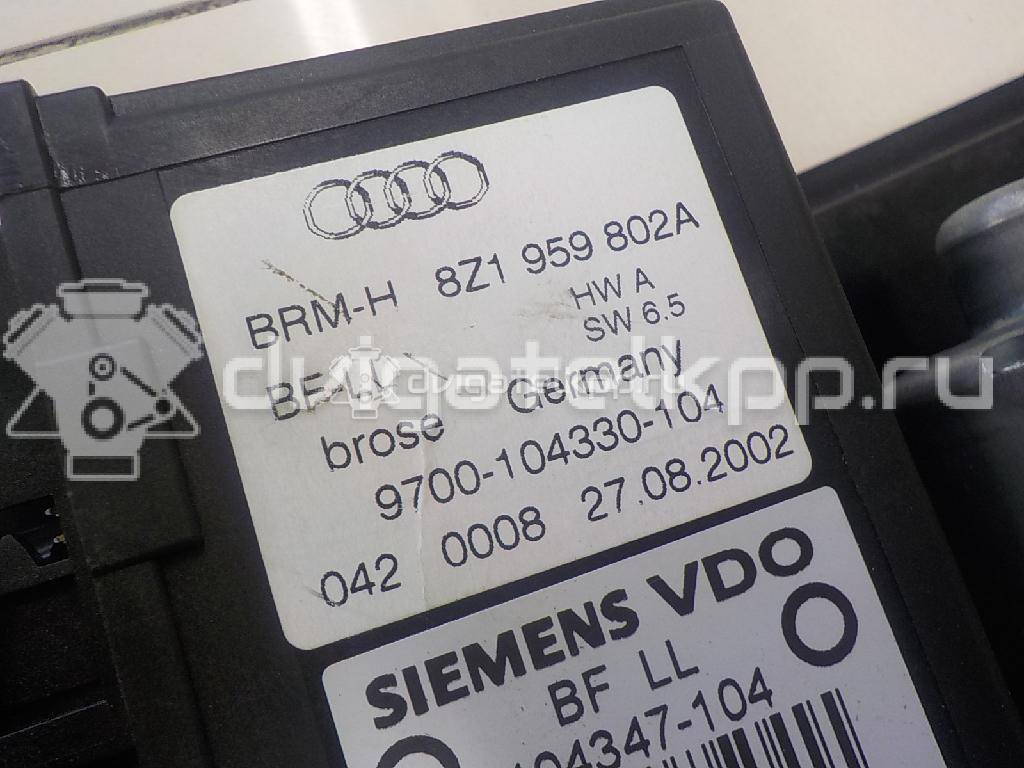 Фото Стеклоподъемник электр. передний правый  8z0837462b для Audi A2 8Z0 {forloop.counter}}