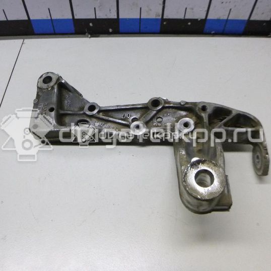 Фото Кронштейн переднего рычага  1K0199296E для audi A3 [8P1]