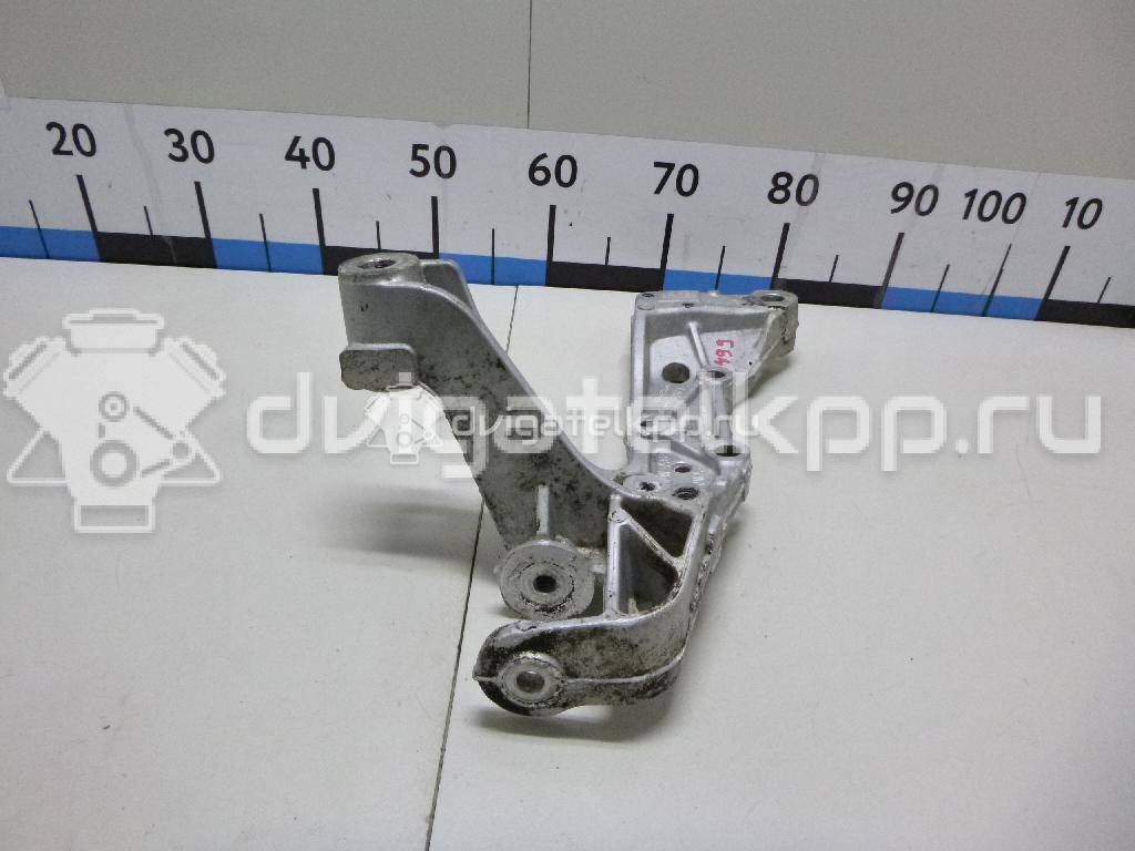 Фото Кронштейн переднего рычага  1K0199296F для audi A3 [8P1] {forloop.counter}}