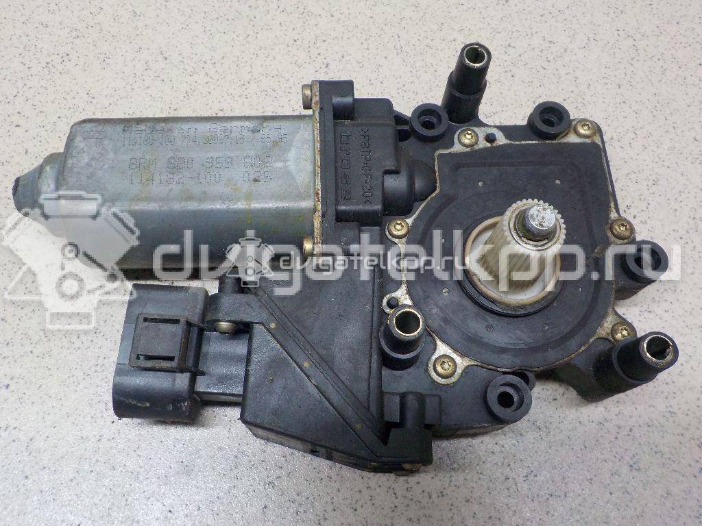 Фото Моторчик стеклоподъемника  8d0959802d для Audi A4 {forloop.counter}}