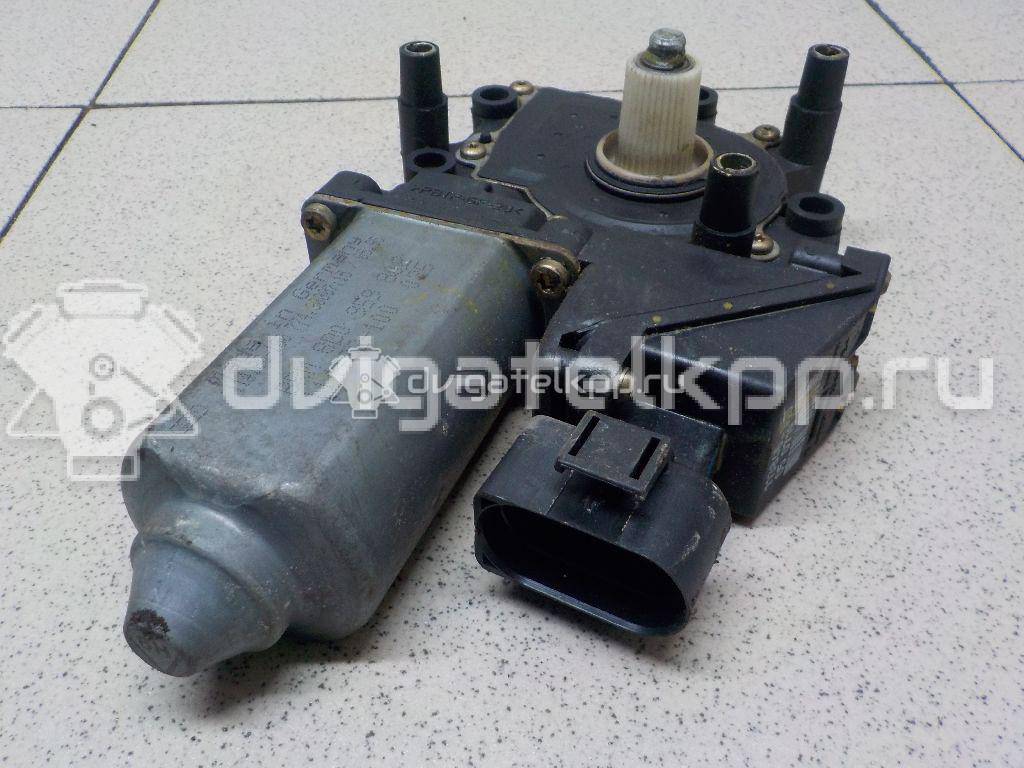 Фото Моторчик стеклоподъемника  8d0959802d для Audi A4 {forloop.counter}}