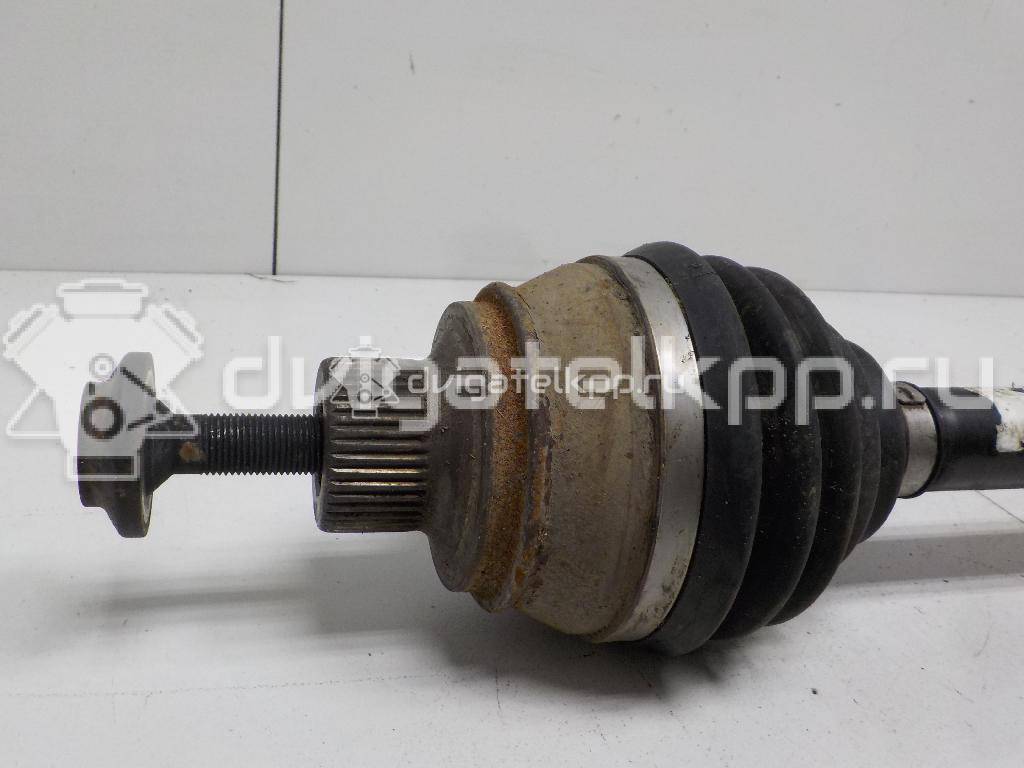 Фото Полуось передняя  8K0407271Q для Audi A5 / A4 {forloop.counter}}