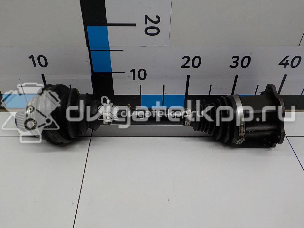 Фото Полуось передняя  8K0407271Q для Audi A5 / A4 {forloop.counter}}
