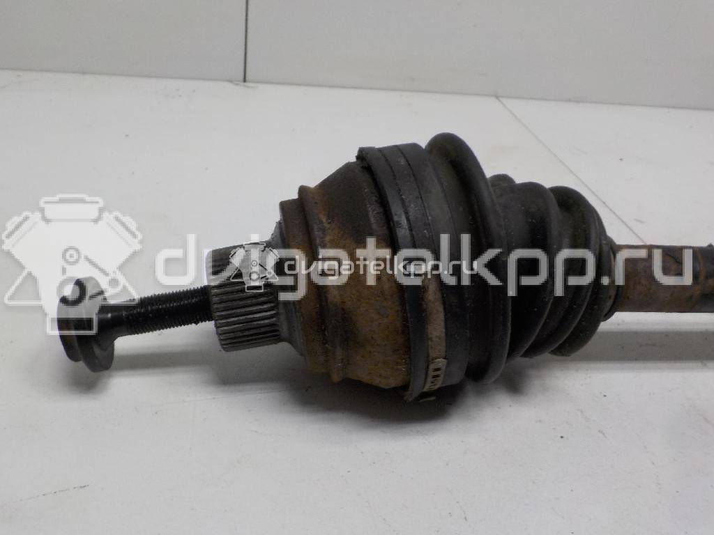Фото Полуось передняя  8K0407271Q для Audi A5 / A4 {forloop.counter}}