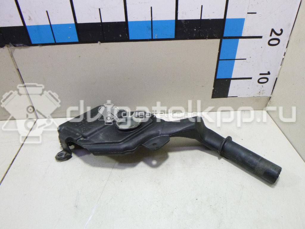 Фото Горловина бачка омывателя  8T1955463B для audi A4 [B8] {forloop.counter}}