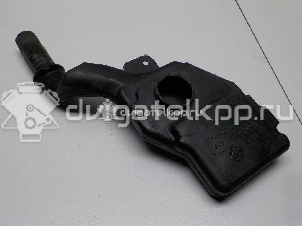 Фото Горловина бачка омывателя  8t1955463b для audi A4 [B8] {forloop.counter}}